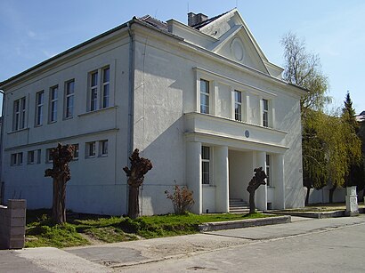 Ako do Súkromné Gymnázium Mercury hromadnou dopravou - O mieste