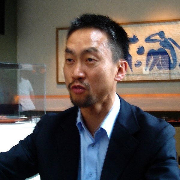 File:Heo Jin-Ho (square crop).jpg