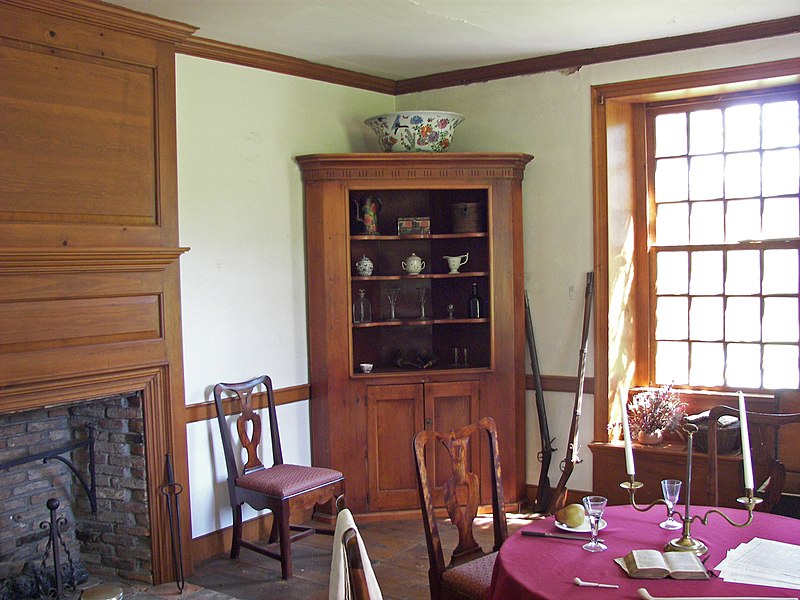 File:Herkimer House southeast parlor.jpg