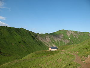 Höferspitze a Hochalp-Alpe felett.