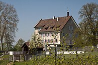 Schloss Oetlishausen mit Kapelle St. Michael aus dem 12. Jahrhundert