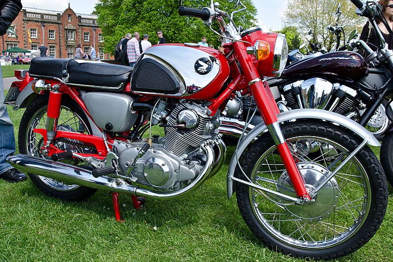 File:Honda CB77 Super Hawk (1963) - 8963205698.jpg