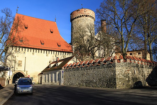 Kotnov Tower and Bechyňská Gate