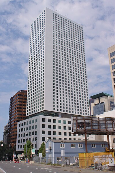 File:Hyatt Regency Seattle from Olive & Terry, July 2018.jpg