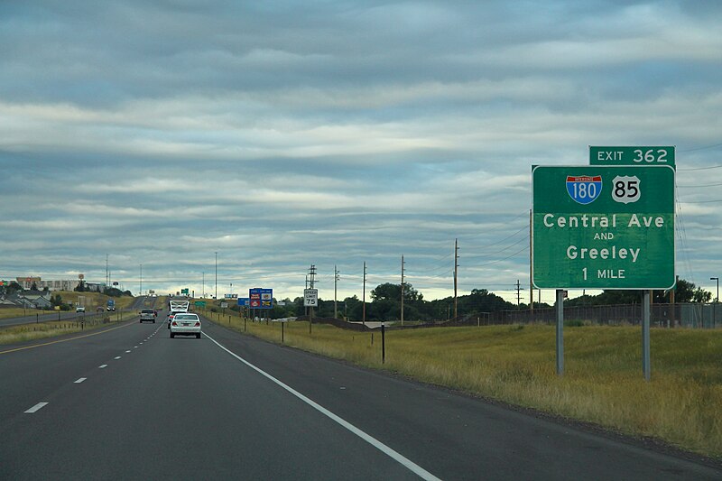 File:I-80 West - Exit 362 - I-180 US85 One Mile (48642998883).jpg