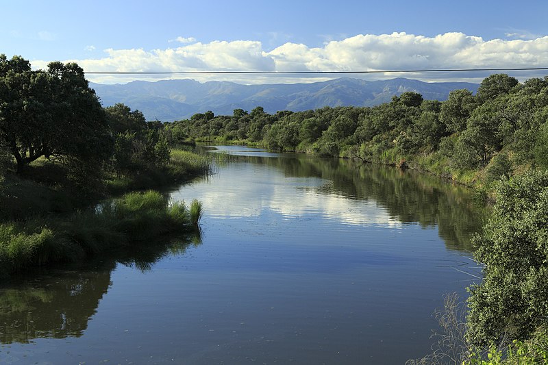 File:J28 711 Arroyo de Santa María.jpg