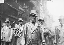 John Philip Sousa ca 1910 JPSousaTopHat.jpg