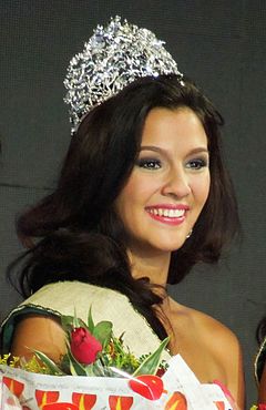 Jamie Herrell (Miss Philippines Earth 2014).jpg