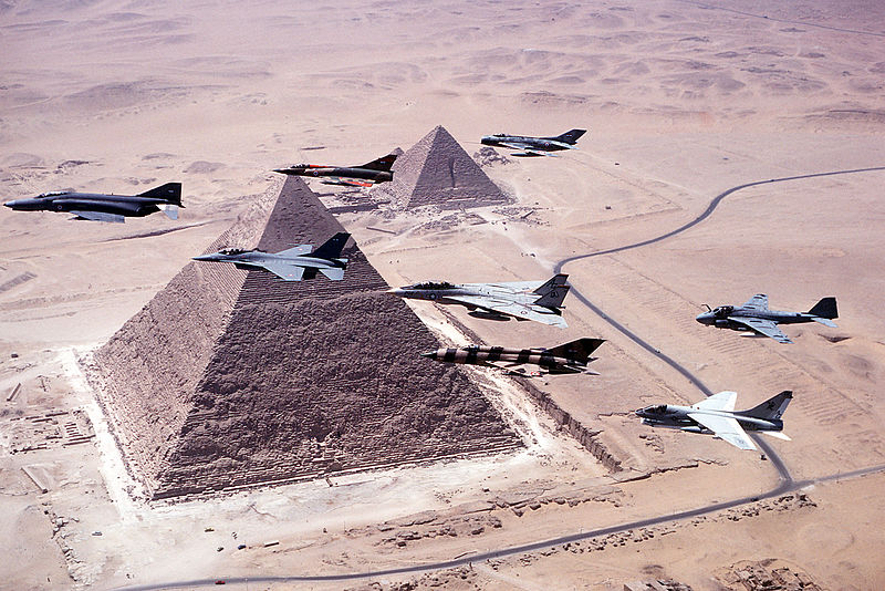 File:Jets over pyramids.JPEG