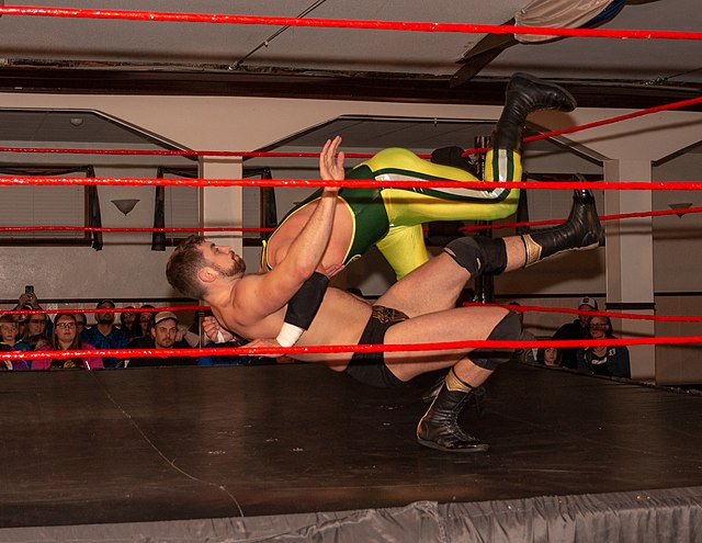Joe Hendry executing a DDT against Eric Cairnie at a PWA show in Kitchener, Ontario