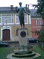 Kazinczy-emlékkút, Budapest, Bécsi kapu tér