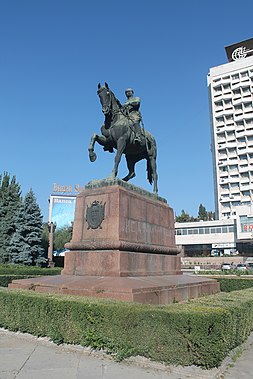Пам'ятник Григорію Котовському в Кишиневі.