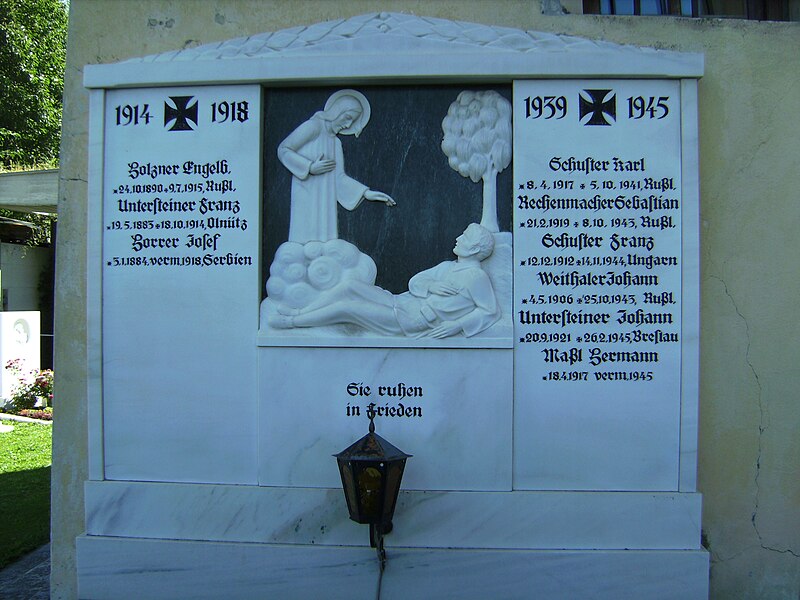 File:Kriegerdenkmal Vetzan.jpg