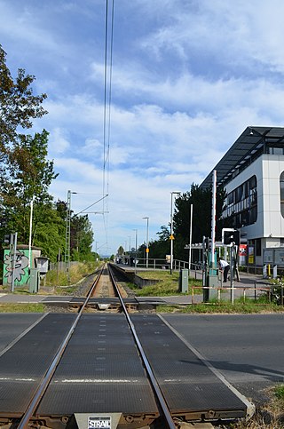 <span class="mw-page-title-main">Kronberg (Taunus) Süd station</span> Railway station in Kronberg im Taunus, Germany