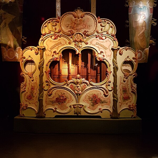 File:L3681 - Paris - Musée des Arts Forains.jpg