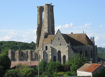 Larchant église 1