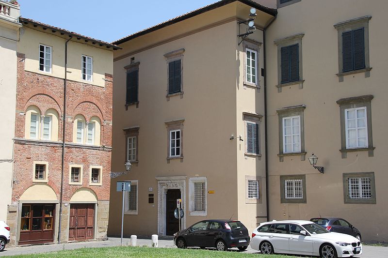 File:Lucca (14).jpg