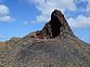 Manto de la Virgen (Umhang der Jungfrau), ein Vulkanschlund ("hornito") im Timanfaya-Nationalpark (Montaña de Fuego, Parque Nacional de Timanfaya), Lanzarote