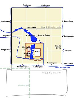 A map of Khanbaliq showing the gardens and three palaces around Taiye Lake, as well as the original three islands. The city walls of Zhongdu and Beijing are also noted.