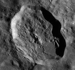 Mariotte кратері WAC.jpg