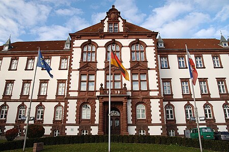 Tập_tin:Ministry_of_Justice_Schleswig-Holstein.jpg