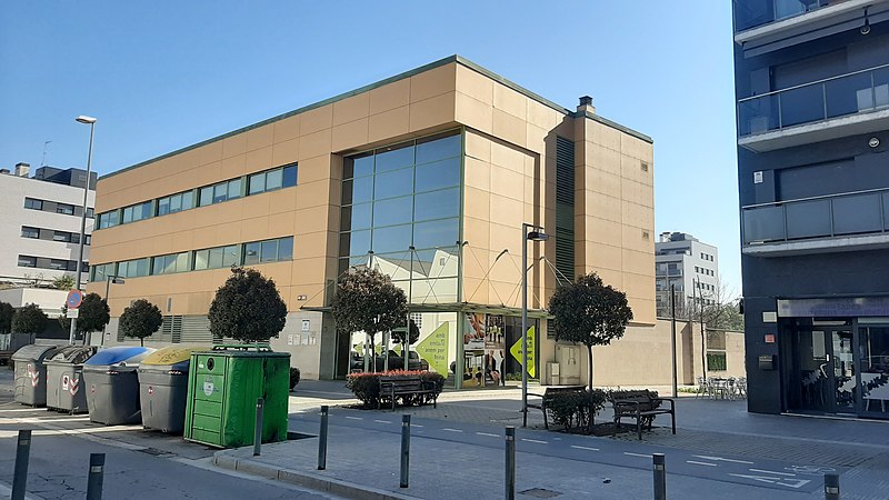 File:Mollet del Vallès - Emfo - 2020-02-24 1 - JTCurses.jpg