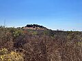 Il Monte del Diavolo, che sovrasta la masseria a nord.