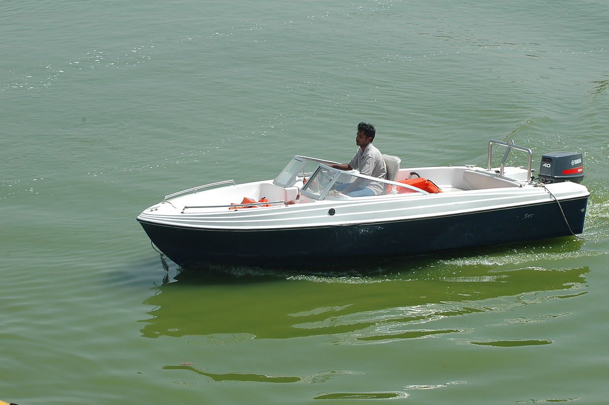 Boat - Wikipedia