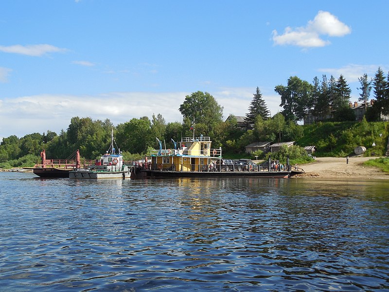 File:Motorboat by Verkhnaya Dvina, Kotlas - Toima - panoramio (63).jpg