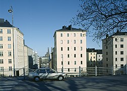 La rue Lintulahdenkatu vue de Pengerpuisto.