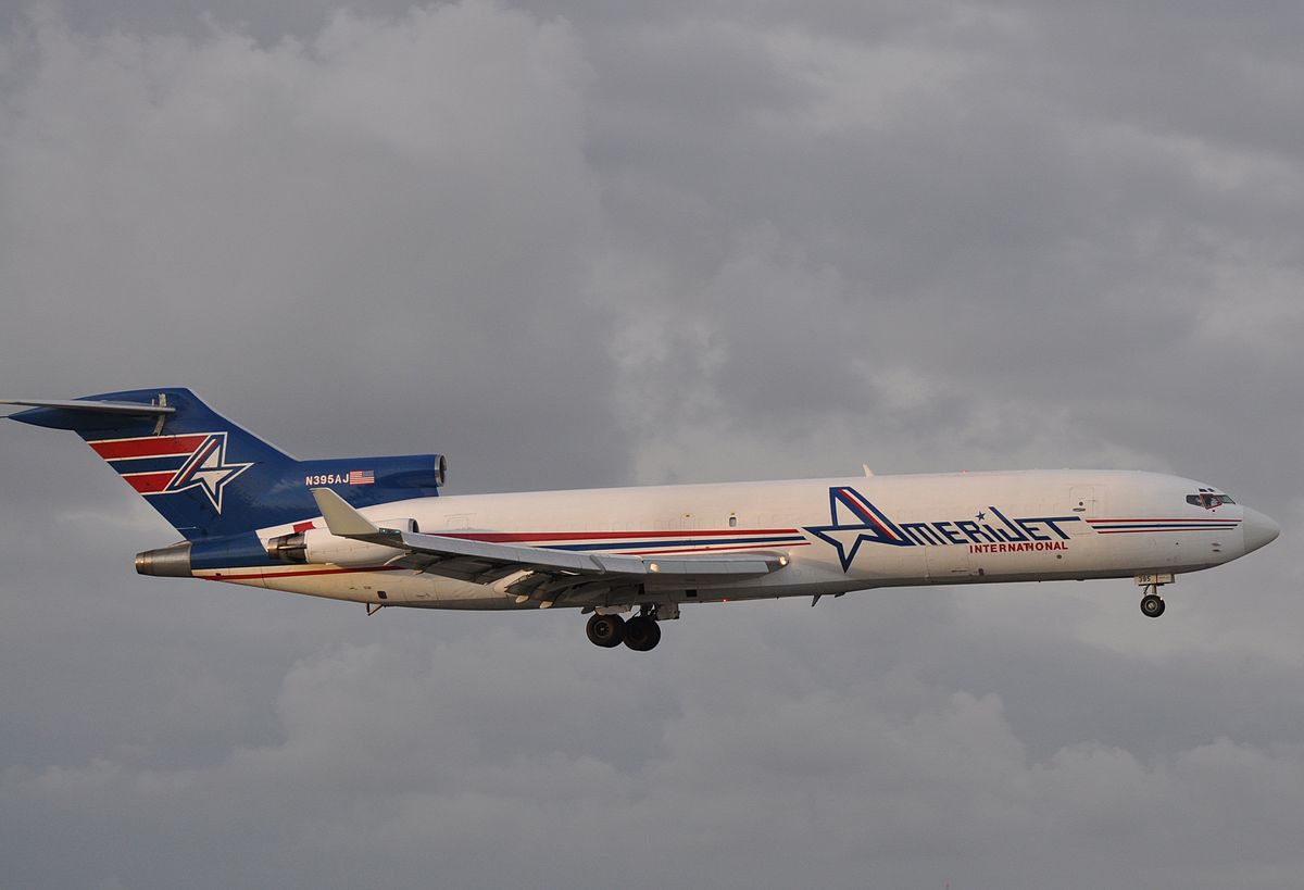 N 395 1. Boeing 727-200 Prototype. Nigeria Airways Boeing 727-200. Airfix Boeing 727.