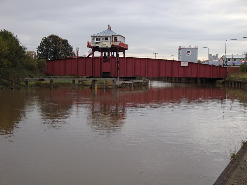 File:NER Wilmington Bridge.jpg