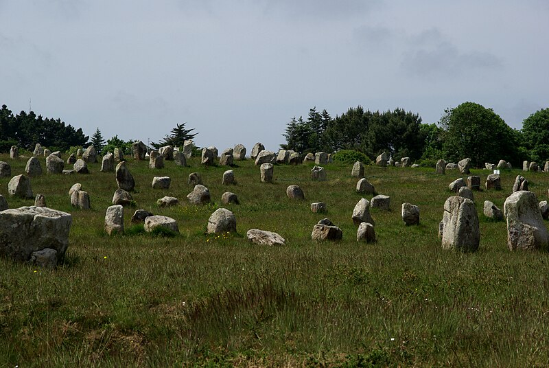 File:Neolithic Menhirs near Carnac, Brittany (France). 07.JPG