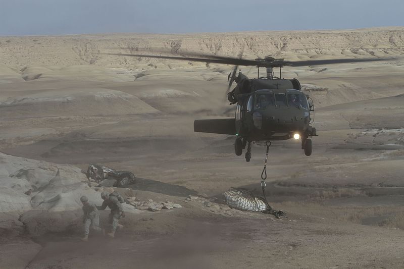 File:New Mexico National Guard airlifts dinosaur fossils 151029-Z-LF132-011.jpg