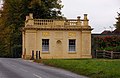 One of the gatehouses on Stowe Avenue - geograph.org.uk - 1515097.jpg
