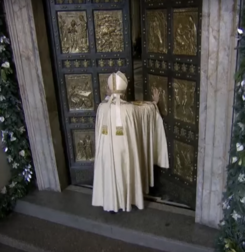 Opening of the Holy Door 2015.png