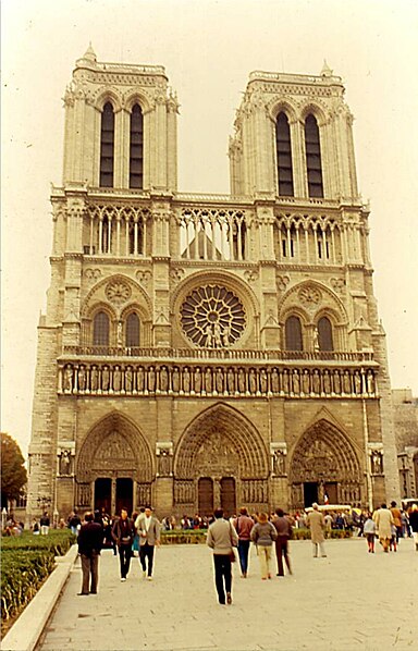 File:Paris - 1985 (4138402300).jpg