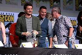 Pedro Pascal, Channing Tatum & Dave Gibbons (35732488810).jpg