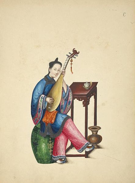 File:Playing a pipa.jpg