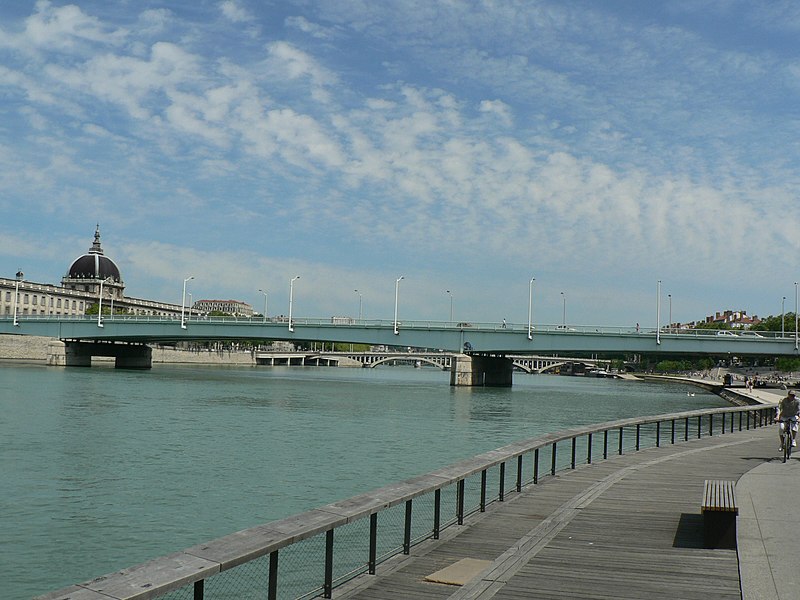 File:Pont-R10-Guillot-02.JPG