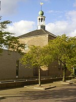 Protestantse Kerk Huissen vanaf Raadhuisplein.jpg