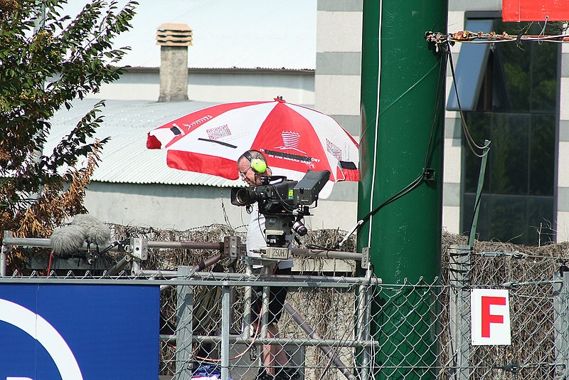 File:Prove F.1 - 83° Gran Premio d'Italia 2012 - Monza - 07-09-2012 (7961282690).jpg