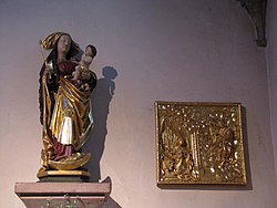 Vierge à l'enfant (XVe) et relief "Annonciation" (XVIIe)