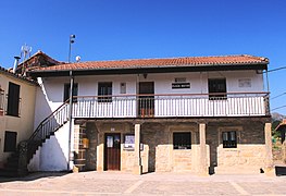 Mairie de Nava de Francia.