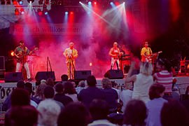 The Saragossa Band in concert (2002)