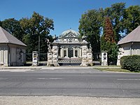 Savoyai mansion, gate, 2018 Rackeve.jpg