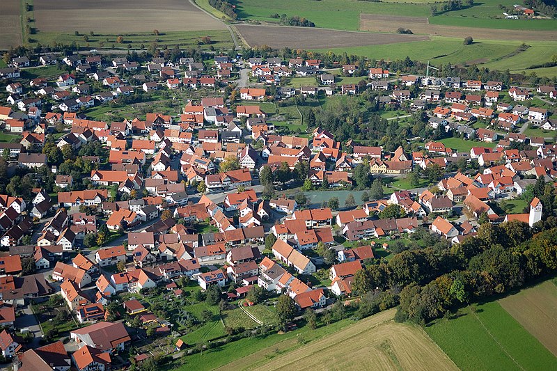 File:Schwaebischer-Vulkan aerial Maar-Schlottrichter Zainingen Schwaebische-Alb.jpg