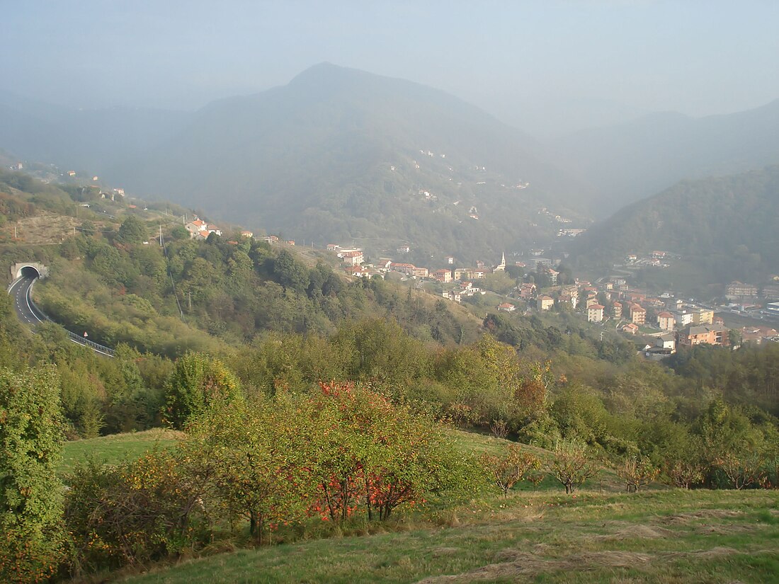 File:Serra Riccò - località Pedemonte - 03.jpg