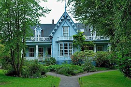 Shaw House Ferndale CA frontview.jpg