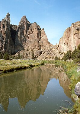 Smith Rock and Crooked River-Oregon, USA